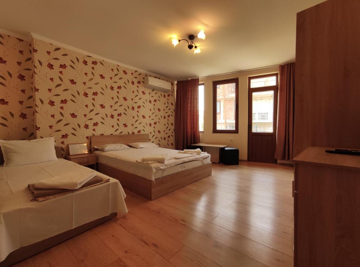 Family Hotel "Slavianska Dusha" ヴェリコ・タルノヴォ エクステリア 写真