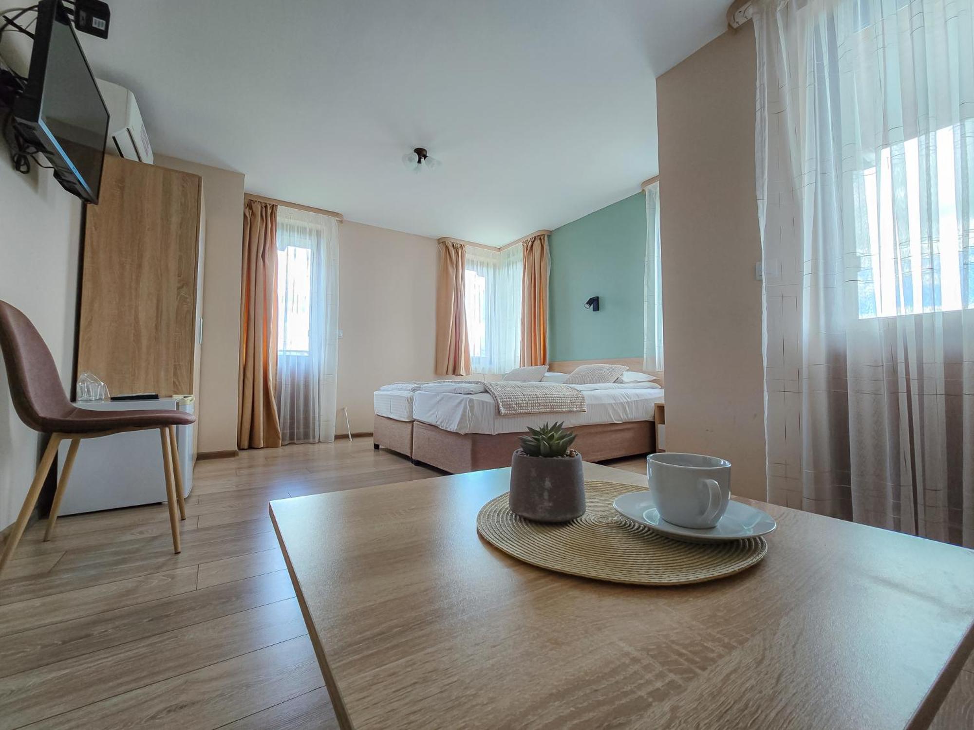 Family Hotel "Slavianska Dusha" ヴェリコ・タルノヴォ エクステリア 写真