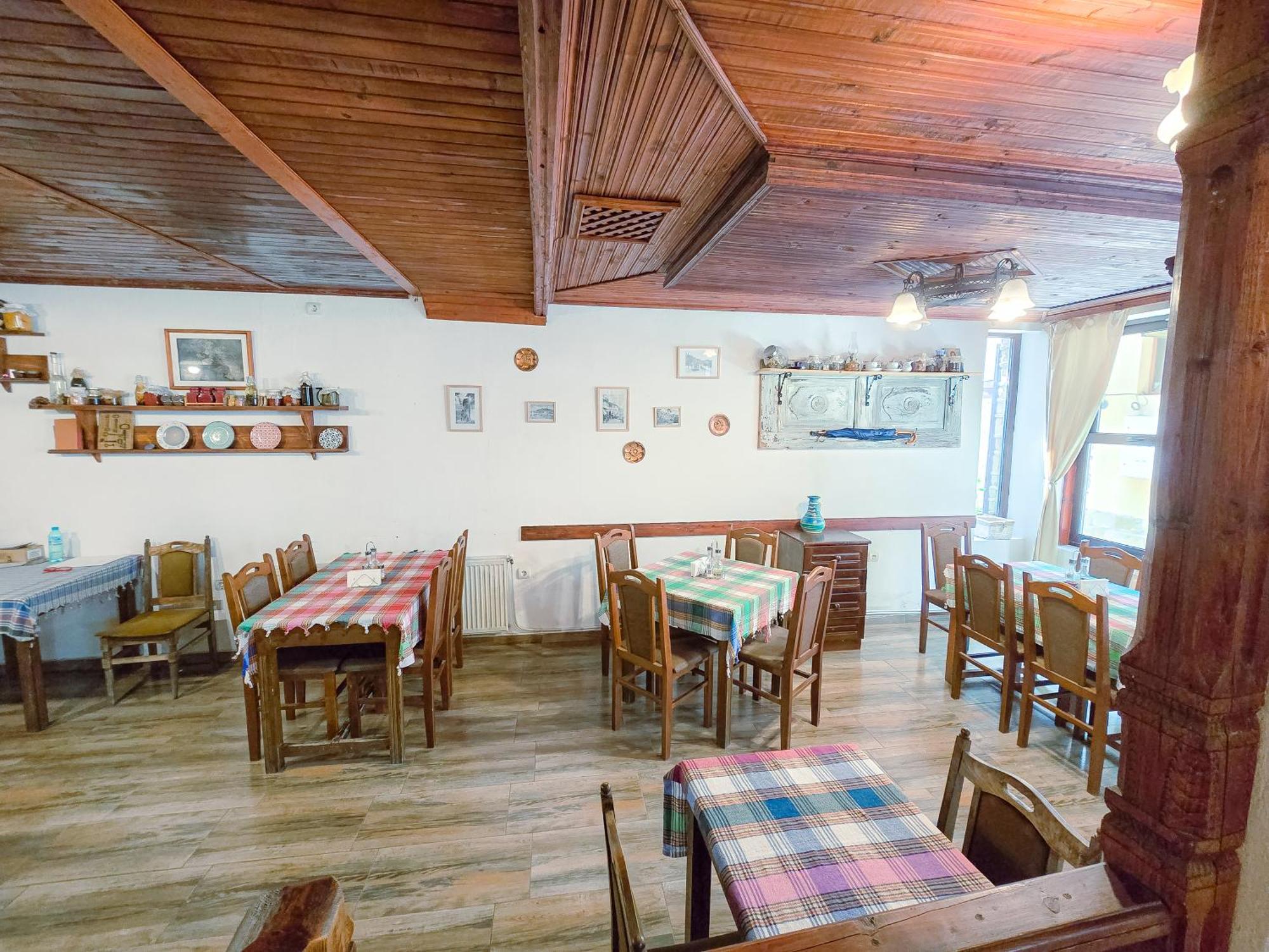 Family Hotel "Slavianska Dusha" ヴェリコ・タルノヴォ エクステリア 写真